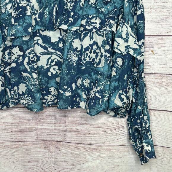 Pilcro Batik Cropped Ruffle Blue & White Loose Fit Batwing Blouse Top Size Small - Picture 10 of 11